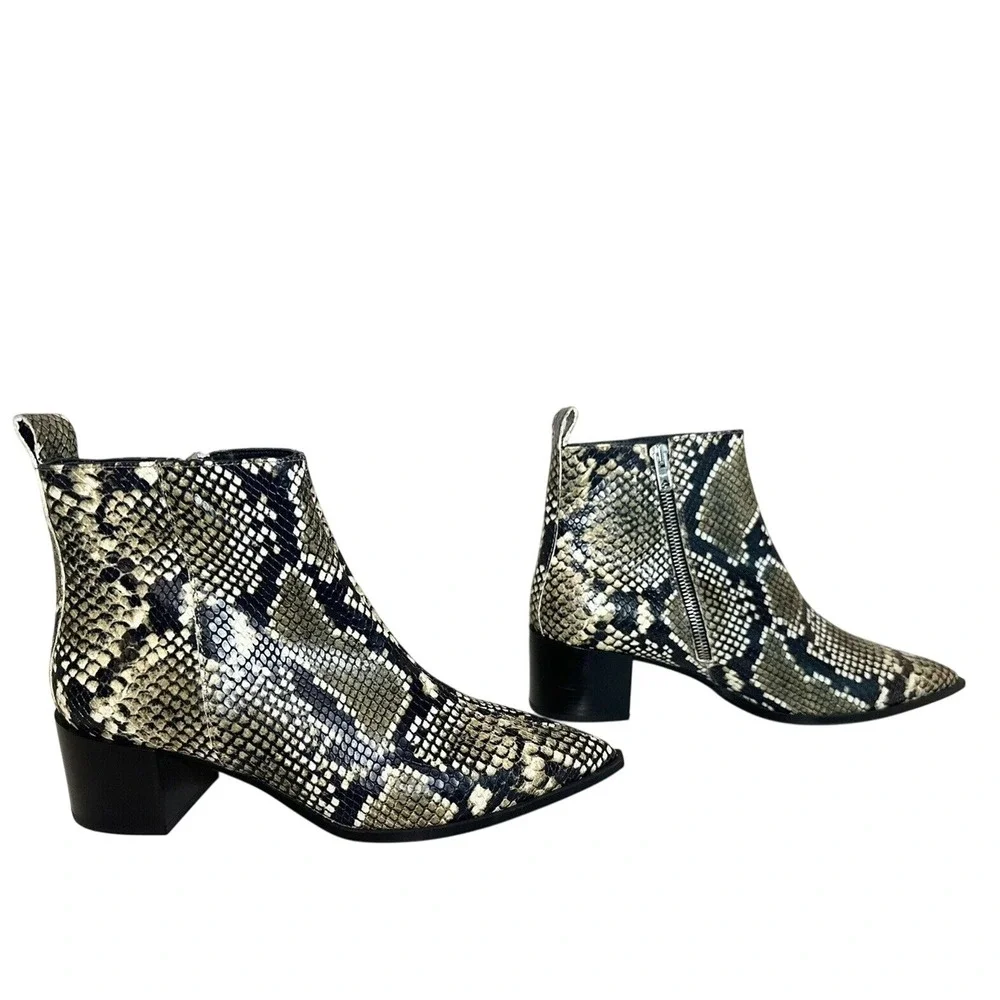 Everlane The Boss Boot Snake Print Ankle Pointy Toe Booties‎ Women's 8